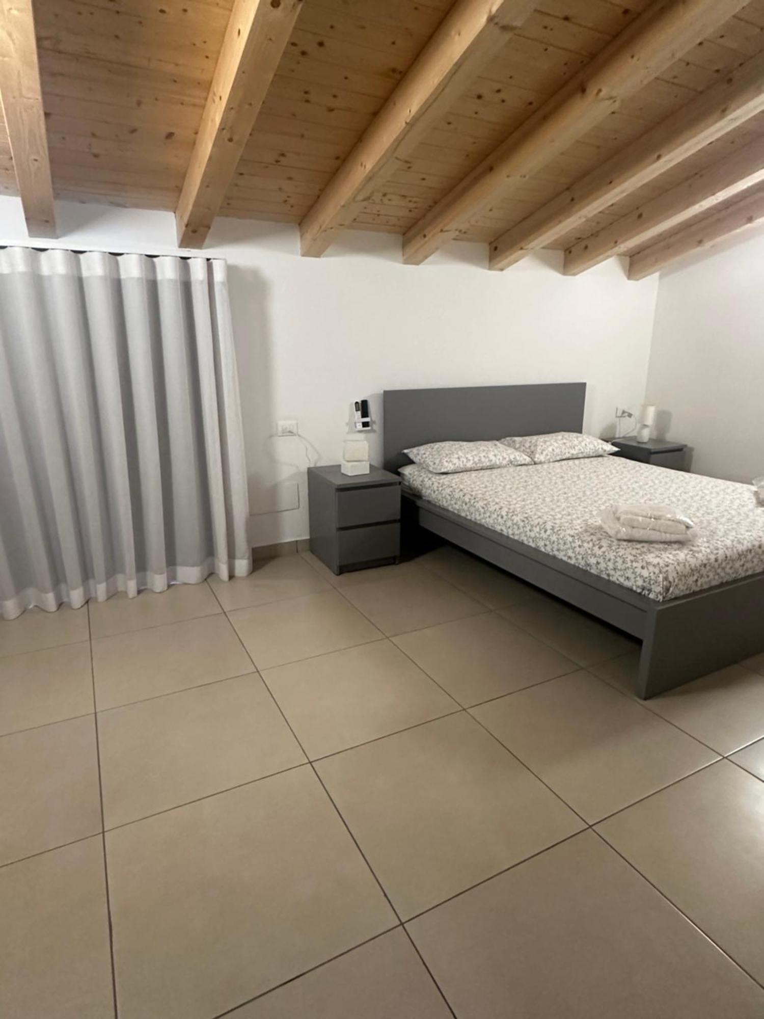 La Claudette Apartment คาตาเนีย ภายนอก รูปภาพ